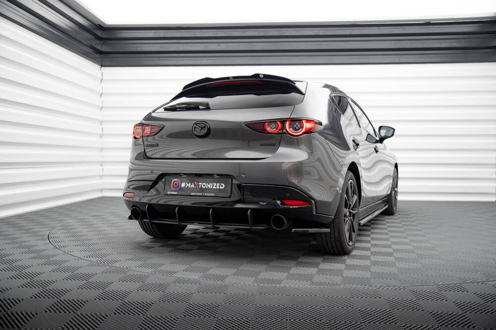 Añadido Difusor Maxton Mazda 3 Mk4 2019 -