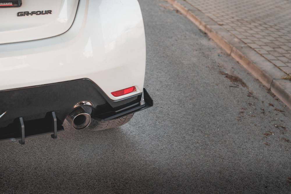 Añadido lateral difusor Street pro + flaps Toyota Gr Yaris 2020-