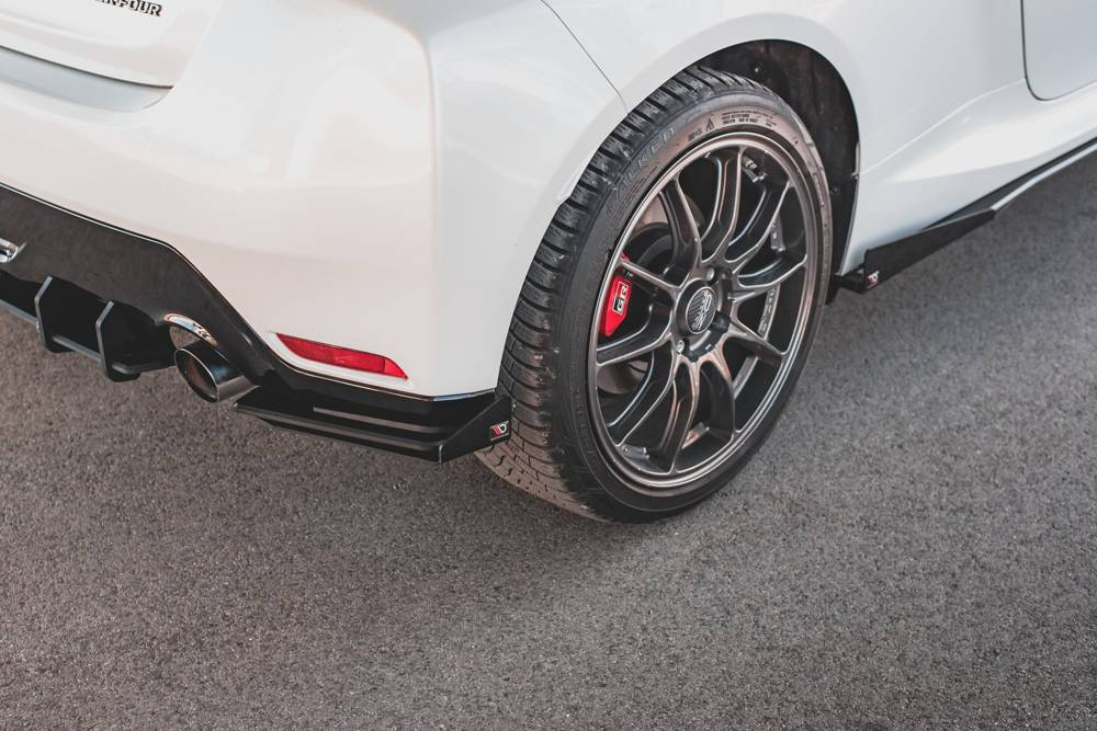 Añadido lateral difusor Street pro + flaps Toyota Gr Yaris 2020-